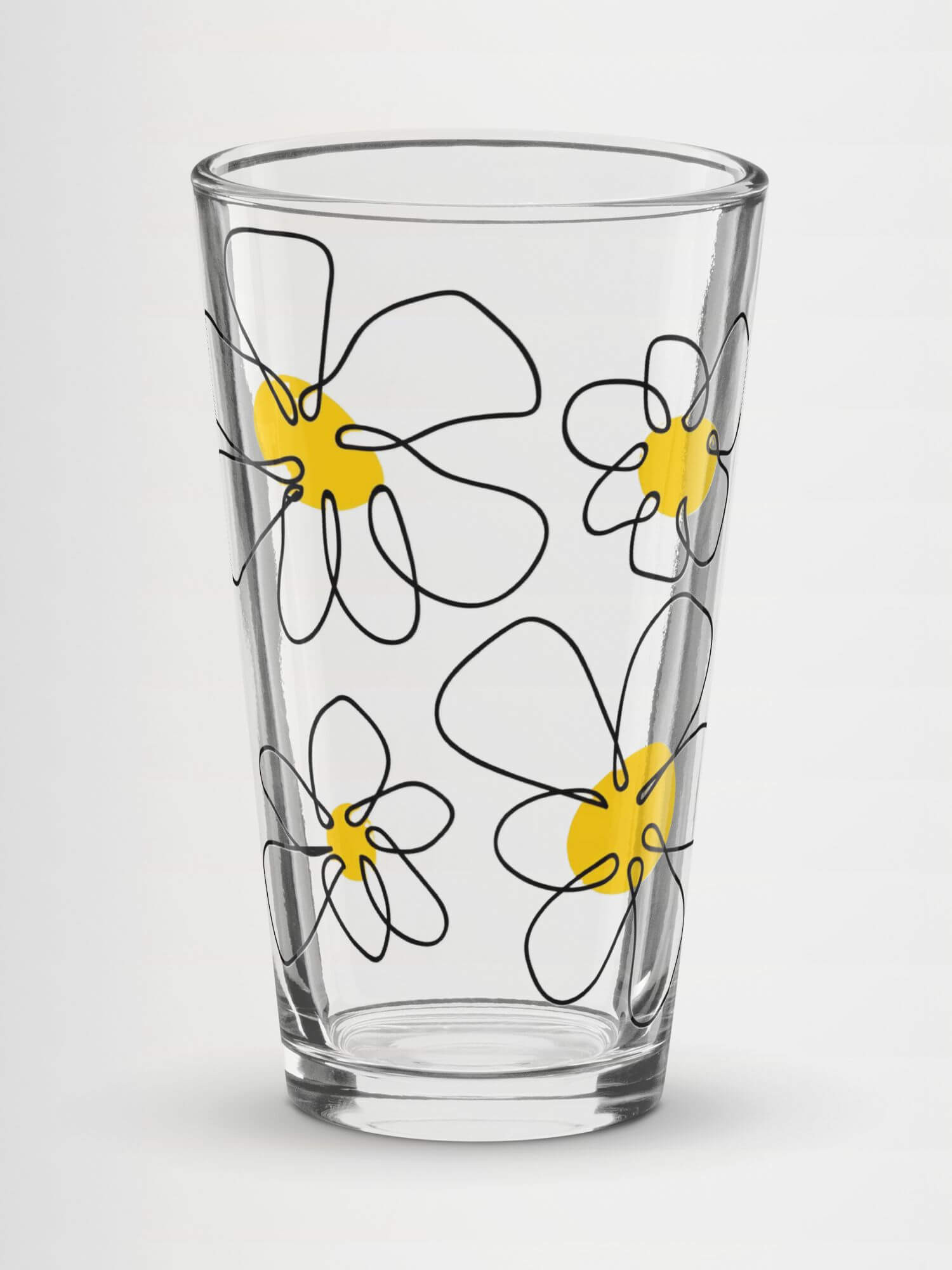 Daisy Shaker Pint Glass   16-Oz Floral summer outdoor entertaining drinks beer, cider, Guiness, cocktails, wine, juice, milk drinking glasses transparent with yellow black ink flowers design tumblers Glassware Transparent clear with American flag pattern entertainment tumblers gifting barware party gifts