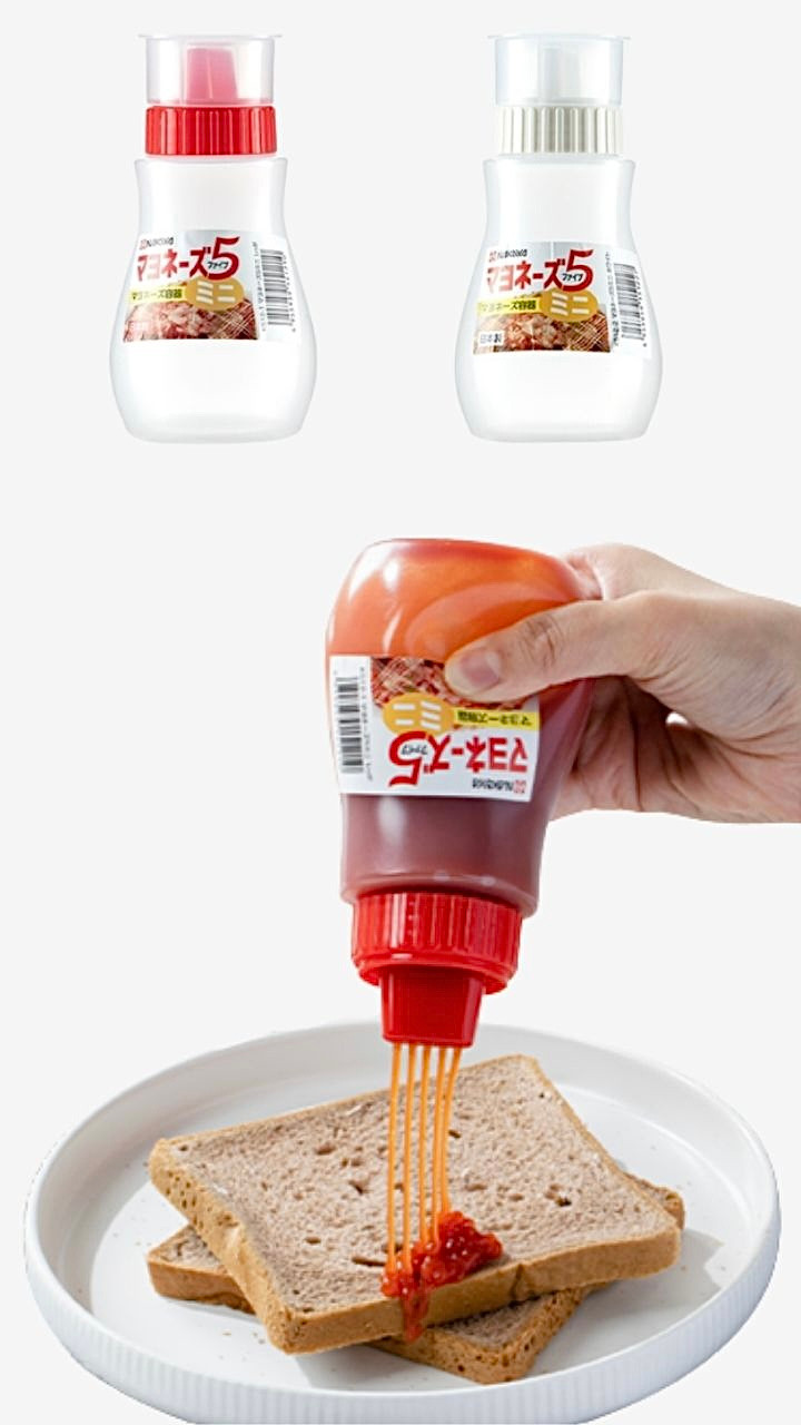 Office restaurant home Japan 380ml 5 Hole Plastic Condiment Bottle Salad Mustard Kitchen Accessories Dressing Squeeze Convenience Silicone Bottles Condiments Japanese Spice & Pepper Shakers Trending Style