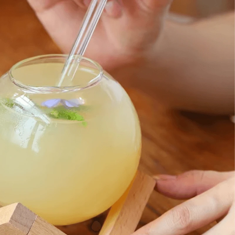 Creative transparent clear round moon Ball Glass Cup with Wood Stand Straw Wine Cocktail Glass Cold Drinking Juice Cups Glassware 475ml