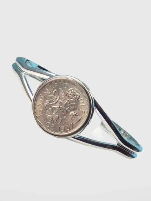 British Coin Bracelet - The Lucky Sixpence Trend British Coin Bracelet - The Lucky Sixpence Trend