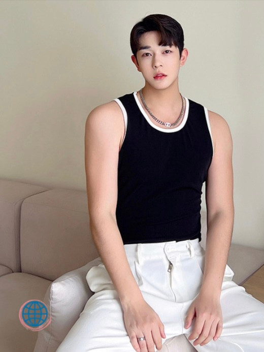Slim Fit Tank Top Mens Unisex Casual Sleeveless Vest Personality Shoulder Fashion Slim Tops Sports Gym Fitness Activewear Vests Men Clothing Trending in Black Slim Fit Tank Top Mens Unisex Casual Sleeveless Vest Personality Shoulder Fashion Slim Tops Sports Gym Fitness Activewear Vests Men Clothing Trending in Black