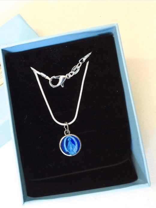 Religion religious Virgin Mary Pendant Necklace