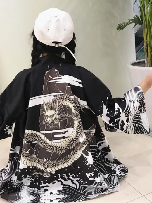 Cardigan Kimono Yukata Women’s Coat Japanese Black Dragon Kimonos Summer Loose Thin Outer Garment Japan Outerwear Cardigans Trending for Woman Cardigan Kimono Yukata Women’s Coat Japanese Black Dragon Kimonos Summer Loose Thin Outer Garment Japan Outerwear Cardigans Trending for Woman