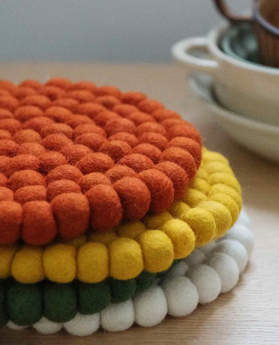Wool Felt Pot Holder Coaster Handmade Cup Drink Pad Home Dining Room Decor Table Protection Decoration Accessories D20cm Trending Coasters in Green Red White Yellow Wool Felt Pot Holder Coaster Handmade Cup Drink Pad Home Dining Room Decor Table Protection Decoration Accessories D20cm Trending Coasters in Green Red White Yellow