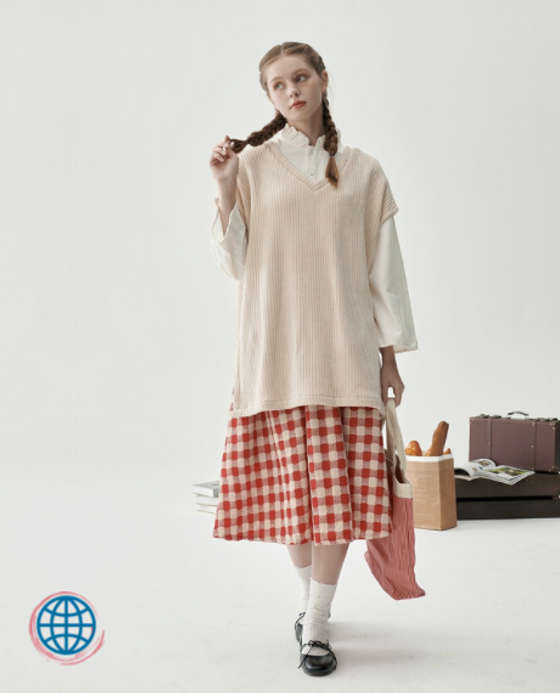 Rib-Knit Sweater Vest Women’s Japanese original autumn and winter workwear knitting V -neck versatile design cover sweaters sweet solid apricot color short sleeve Japan top vests Tops for trending Woman Rib-Knit Sweater Vest Women’s Japanese original autumn and winter workwear knitting V -neck versatile design cover sweaters sweet solid apricot color short sleeve Japan top vests Tops for trending Woman
