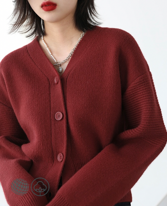 Cropped V-neck Cardigan Sweater Women’s Short Knit Outerwear Single Breasting Korean Fashion Leisure Lazy Wind Winter Knitting Thicken Cardigans Sweaters for trending Woman in Red Cropped V-neck Cardigan Sweater Women’s Short Knit Outerwear Single Breasting Korean Fashion Leisure Lazy Wind Winter Knitting Thicken Cardigans Sweaters for trending Woman in Red