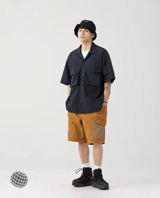 Quick-Dry Shirt  Mens Quick drying short sleeved solid color loose fitting summer couple minimalist pocket fashion Harajuku plus size shirts for Man in trending Black