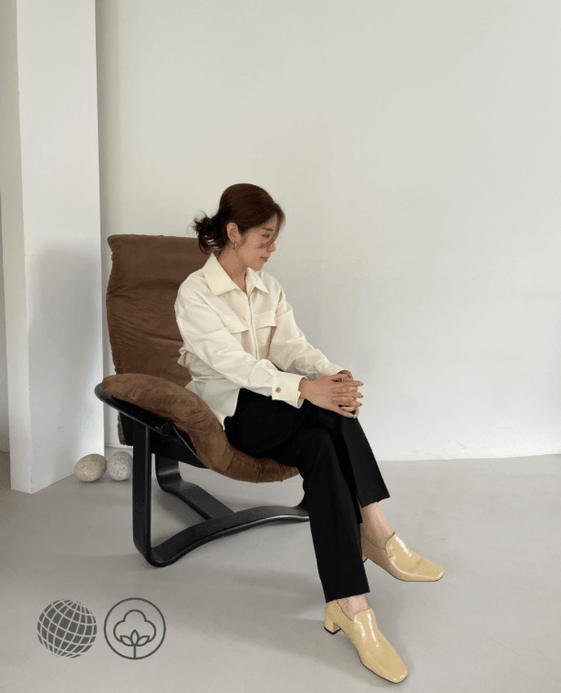 Point-Collar Shirt Women's Spring Streetwear Solid Beige Color Vintage Long Sleeves Polo Collar Baggy Minimalism TOP Casual Chic Design Blouse Shirts for trending Woman Point-Collar Shirt Women's Spring Streetwear Solid Beige Color Vintage Long Sleeves Polo Collar Baggy Minimalism TOP Casual Chic Design Blouse Shirts for trending Woman