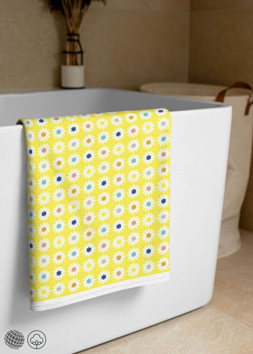 miteigi Daisy Beach Towel yellow miteigi logo Flowers design cotton blend terry fabric floral bath towels 30″×60″ Getaway holiday vacation bathroom linens home decor gifting miteigi Daisy Beach Towel yellow miteigi logo Flowers design cotton blend terry fabric floral bath towels 30″×60″ Getaway holiday vacation bathroom linens home decor gifting