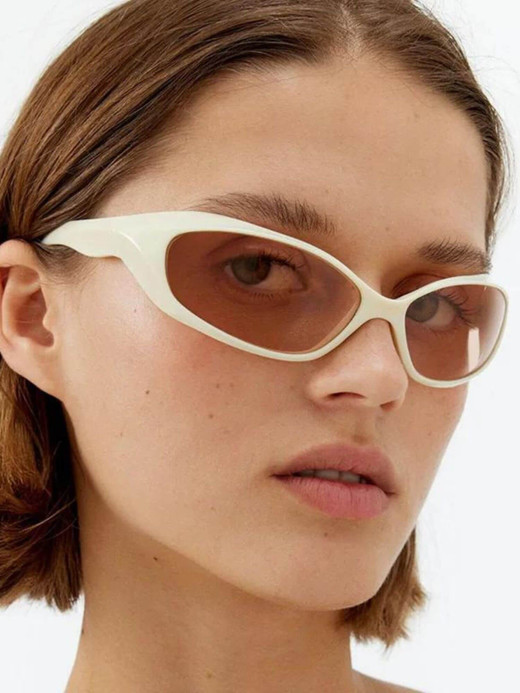 Champagne Future Sunglasses    Women’s Y2K color hollowed out UV400 protection punk sense of technology Girls Net eyewear for woman Womens sunshades Champagne Future Sunglasses    Women’s Y2K color hollowed out UV400 protection punk sense of technology Girls Net eyewear for woman Womens sunshades