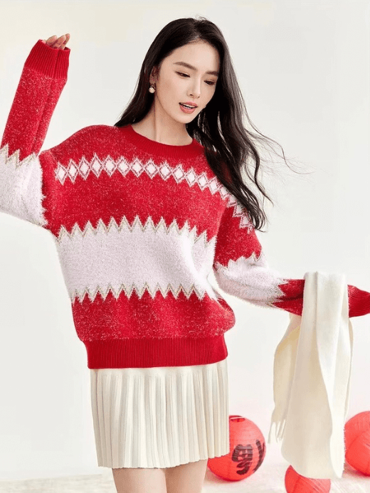 Crewneck Splice Sweater    Women's loose Argyle knit crew neck long sleeves sweater for woman in red and white Warm Christmas Winter womens spliced knitwear round O-neck petite-, tall-, plus-, size striped Pullovers #W44E57266