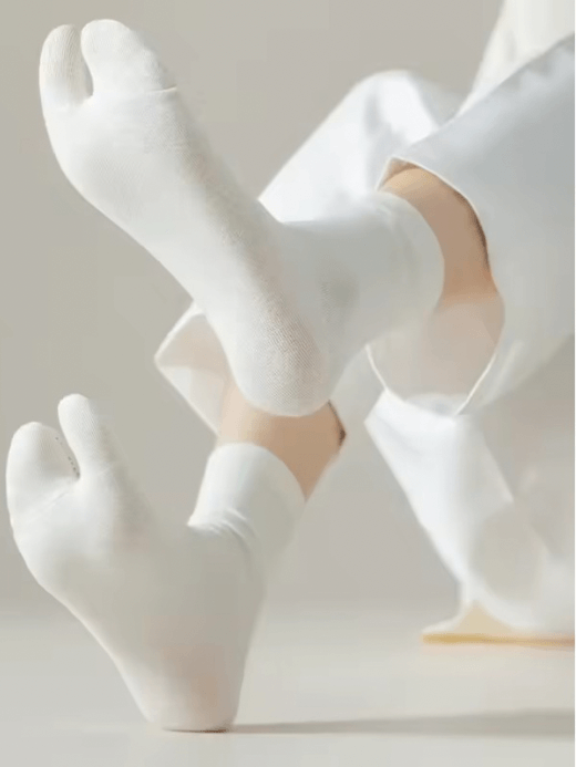 Japanese Style tabi-toes Sock for Men Women Genflex Summer Fiber Two Finger Socks Kimono Flip Flop Sandal Split Tabi Toe Socks in white Men’s Women’s gender neutral unisex footwear accessories Man Woman Fashion accessory (3-Pack) Japanese Style tabi-toes Sock for Men Women Genflex Summer Fiber Two Finger Socks Kimono Flip Flop Sandal Split Tabi Toe Socks in white Men’s Women’s gender neutral unisex footwear accessories Man Woman Fashion accessory (3-Pack)