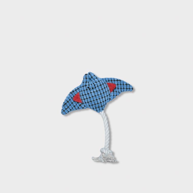 Cute Kawaii Pet’s Nautical theme Manta Ray Dog Chew Toy, Cotton Rope Squeaky Stuffed, Interactive Puppy Bite black Toys, Dogs Teething aids in blue with black red