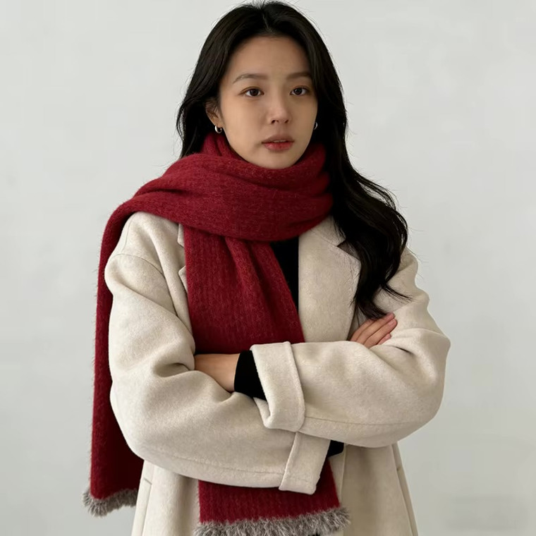 Women’s woman womens Men’s man mens Skin-friendly Unisex Genflex Gender Neutral Genderfluid petite-, tall-, plus-, size alternate aesthetic luxury Casual Fall Autumn Winter Spring cold weather winter accessory long tassel scarf Fashion Tassels Scarves accessories in red with Gray grey color contrast tassels