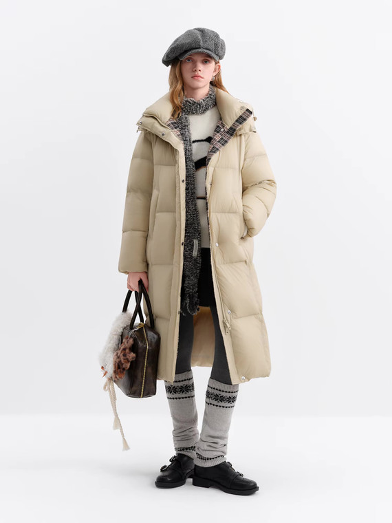 Women’s woman womens petite-, tall-, plus-, size Casual Fall Autumn Winter loose classic Vintage style Long Sleeves v-neck mockneck stand collar zip pockets Female Button up windbreaker wide-waisted zipper close white duck down field plaid lined hooded Puffer Coat trimmed evening wear Jacket coats in beige with khaki brown checkered lining