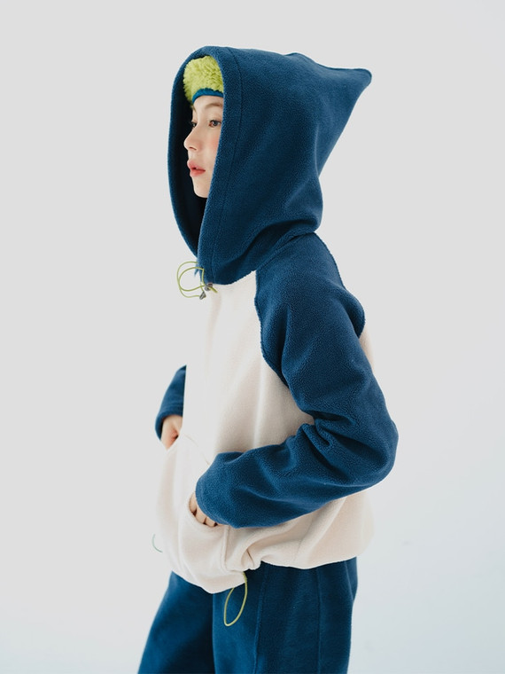 Kangaroo Hooded Sweatshirt   Women’s Japanese original design warm long sleeve hoodie fashion matching autumn and winter color matching top Japan Sweatshirts wear Trendy for Woman in Blue White