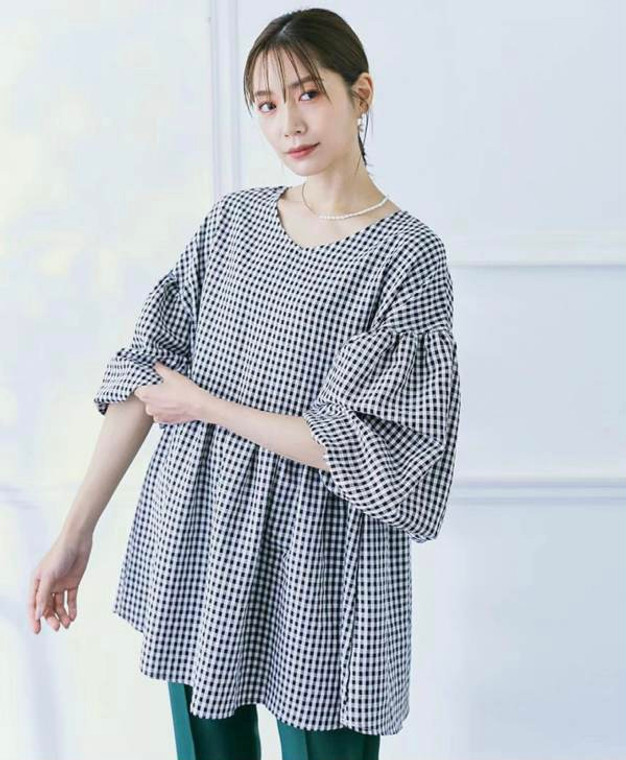 Maternity Boatneck Plaid Top  Women’s Pregnant Gingham Round O-Neck Blouse Spring Fashion Shirts Three-Quarter Drop Lantern Sleeve 100% Cotton. Roadcloth Checkered Blouses pregnancy Tops for trendy woman in Black white
