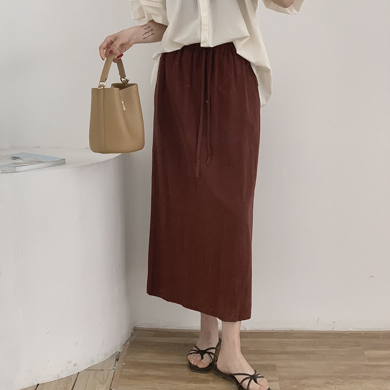 Mid-Calf Midi Skirt in Cotton-Linen   Women’s Summer Female Solid Drawstring Basic Straight Drawcord Skirts with Pockets for Woman in Burgundy