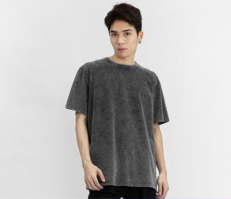 Distressed Cotton T-Shirt gray   Men’s Retro Vintage Washed Summer Loose Streetwear Short Sleeve Distress Tshirts Petite Plus Size XXL Tees Round o-neck crewneck Tops for trendy Man in dark grey