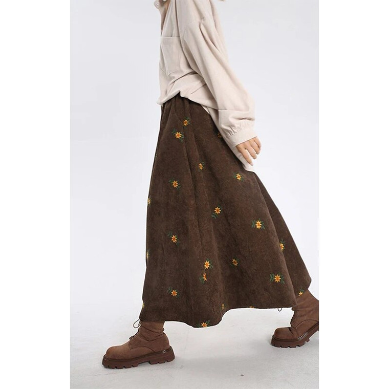 Corduroy Maxi Skirt  Women’s Vintage Bohemia Streetwear Floral Embroidery A Line Japanese High rise Waist Casual Autumn Winter Indie Boho Skirts for Plus size Bohemian trendy Woman in Coffee Brown