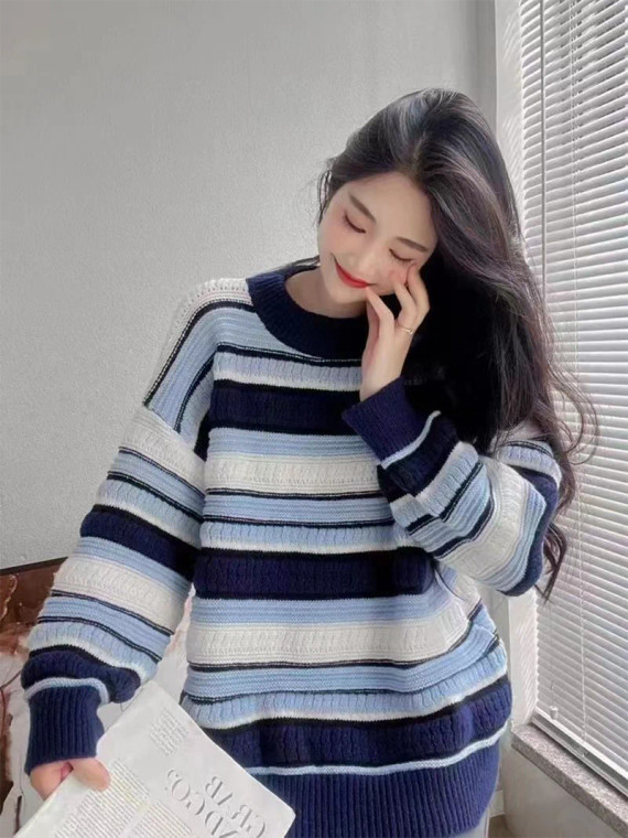 Harajuku Striped Sweater  Women’s Vintage Oversized crewneck cable-knit Knitted ribbed round o-neck Pullover Bf Boyfriend Streetwear Korean Patchwork Knitwear Loose Casual womens Jumpers Sweaters for trendy Woman in Sky Blue