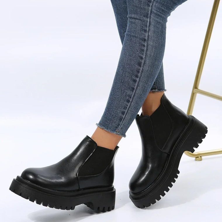 Chunky Chelsea Boots   Women’s Autumn Winter Vegan PU Faux Leather Platform Ankle Booties womens Punk Thick Bottom Slip On Combat Footwear for trendy Woman in black