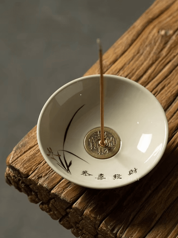 Creative Ceramic Line Incense Household Agarwood Sandalwood Plate Smoking Tea Room Incense Path Insert burner holder in yellow beige color