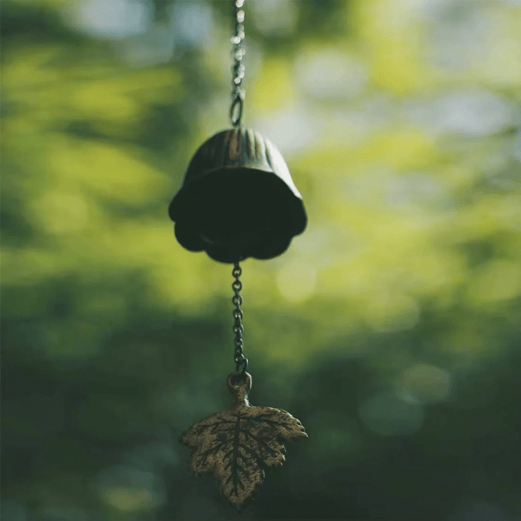 Japanese Landscape Traditional Lucky Small Wind Chimes Bell, Cast iron metal Bless Temple Wind Memorial and Sympathy Leaf Wind Bells in bronze color