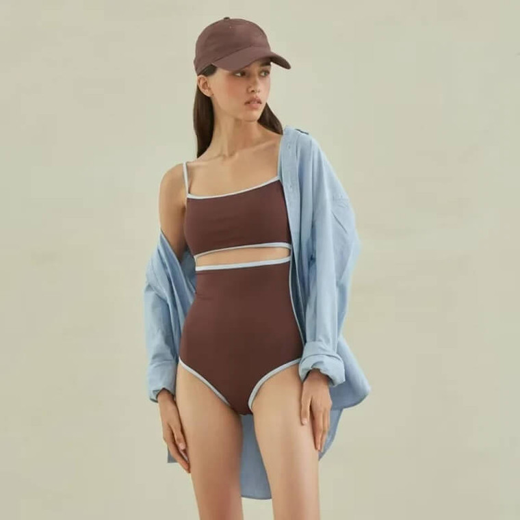 Women’s woman womens petite-, tall-, plus-, size Korean Style One Piece Swimwear Sexy Cut Out square neck padded spaghetti straps Bandeau Monokini holiday vacation getaway BeachWear Swimsuit Bathing Suit in brown with white accent