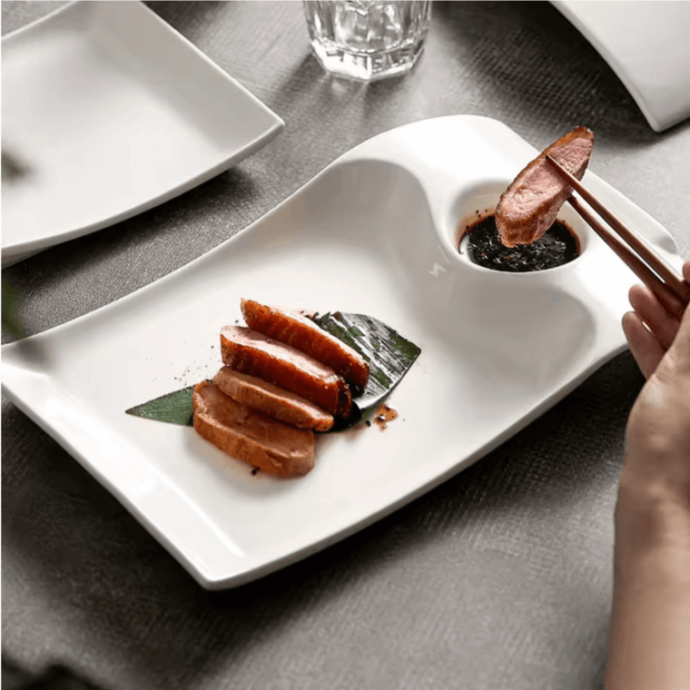 Irregular Ceramic Plate Steak Sushi Jiaozi with Vinegar dip bowl Shell Cold Dish Kitchen Decoration Tray Restaurant Cooking Cuisine dinnerware Plates Molecular Cuisine Tableware in white