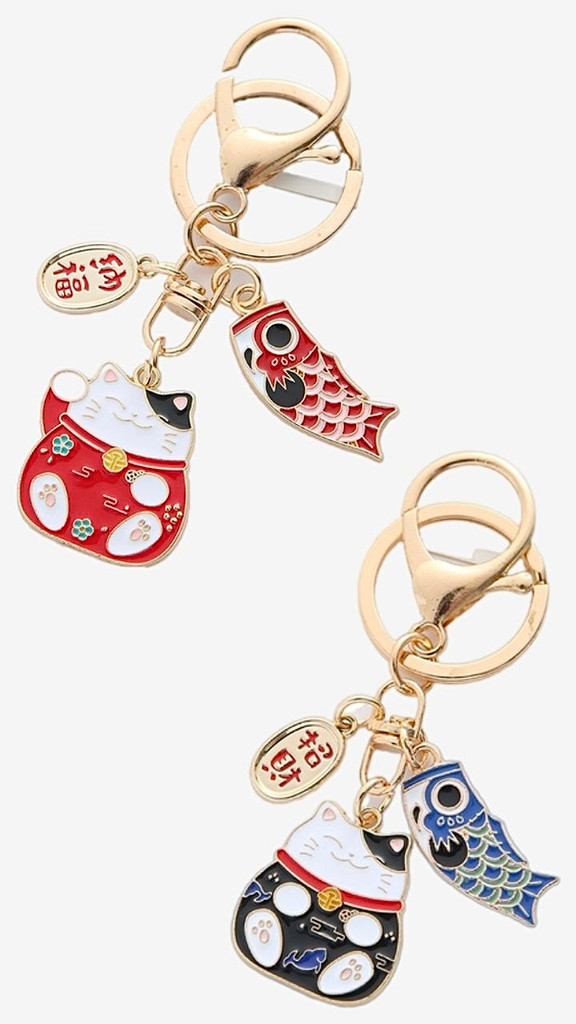 Japan Anime Drip Oil Lucky Cat Fortune Keychain Alloy Clothes Backpack Keyring Key Chain Charms Couple Gifts Japanese Key Chains Charm Trending in Red Black