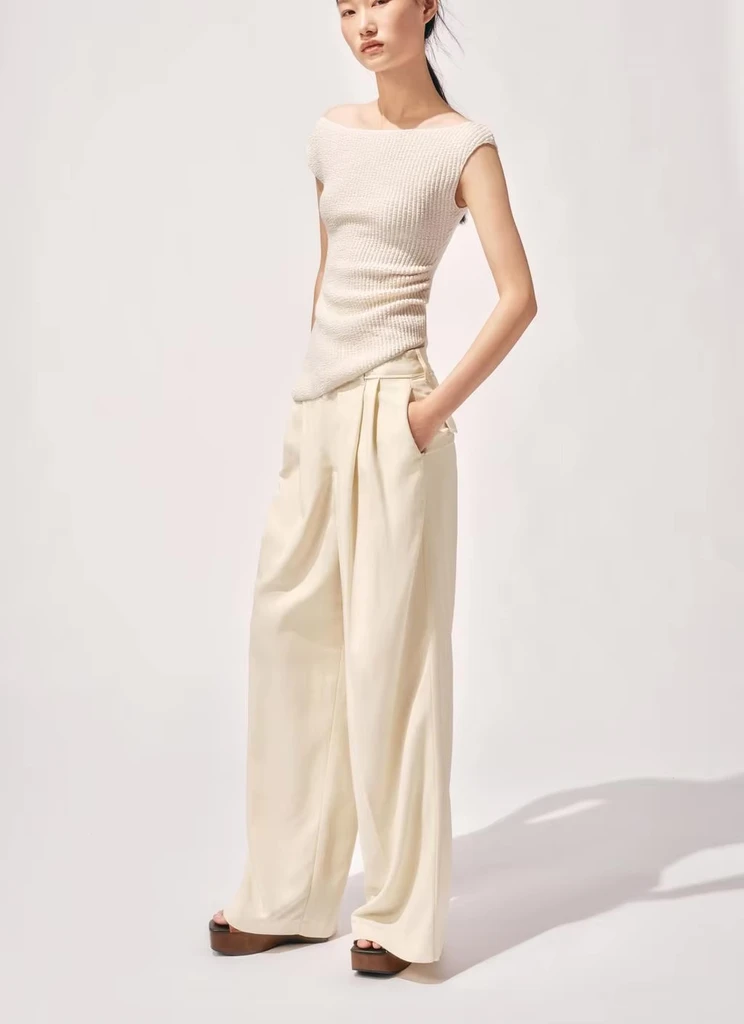 Women’s woman womens petite-, tall-, plus-, size Summer vacation holiday getaway Casual One-Shoulder ribbed Pleated Texture Asymmetric Sleeveless Boatneck round Neck Top Commute wfh workwear Style Slim Fit Polyester tops in white