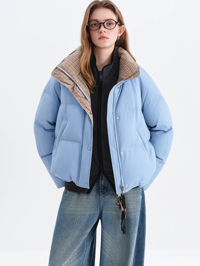 Women’s woman womens petite-, tall-, plus-, size Casual Fall Autumn Winter loose classic Vintage style Long Sleeves v-neck mockneck stand collar zip pockets Female Button up windbreaker wide-waisted zipper close white duck down field plaid lined utility Puffer Jacket trimmed evening wear Jackets coats in light blue with khaki checkered lining