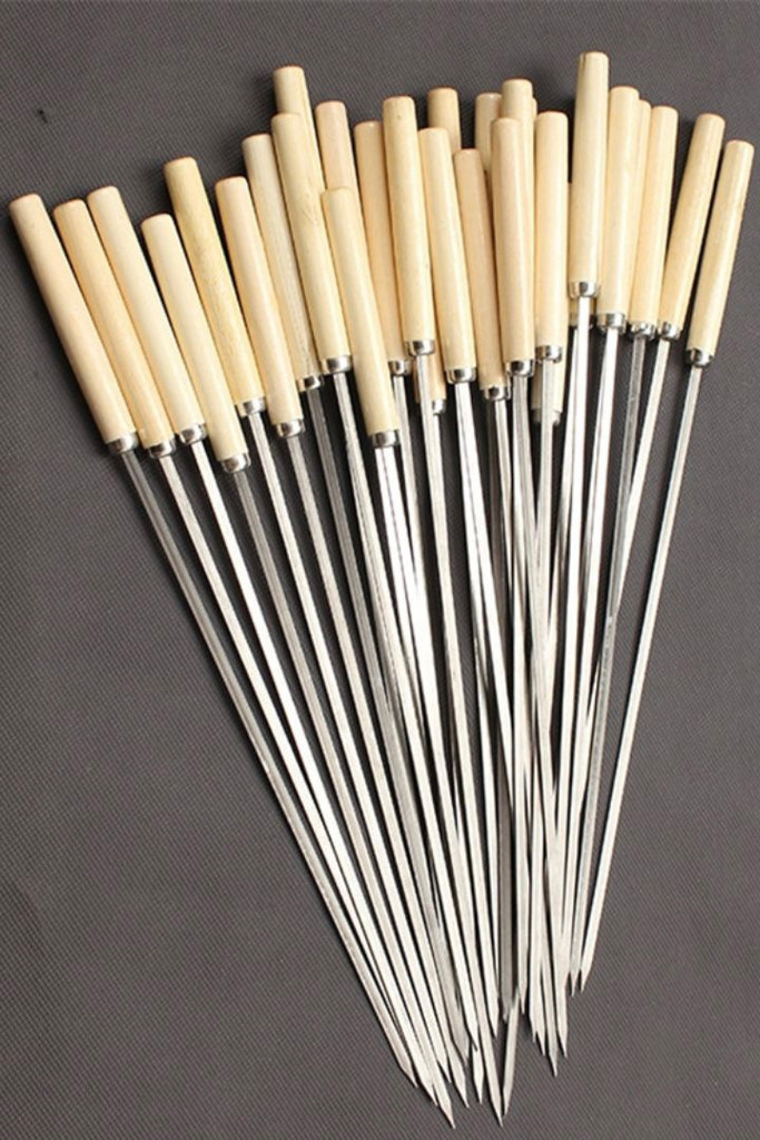 Flat Barbecue Skewer Stick BBQ Roasting Needle With Wooden Handle Brochette Tong Kebabe Skewers Stainless Steel Trending Roasting Tools