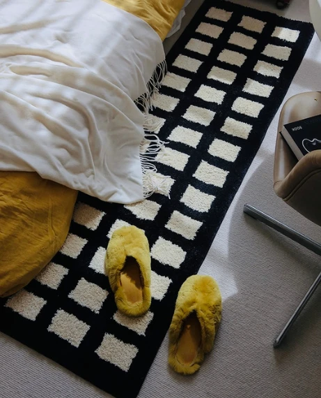 Soft Grid Tufting Rug     Black White Grids Bedside Geometric Carpet Bathroom Floor Pad Kids Room Bedroom Doormat Aesthetic Trending Home Decor Rugs