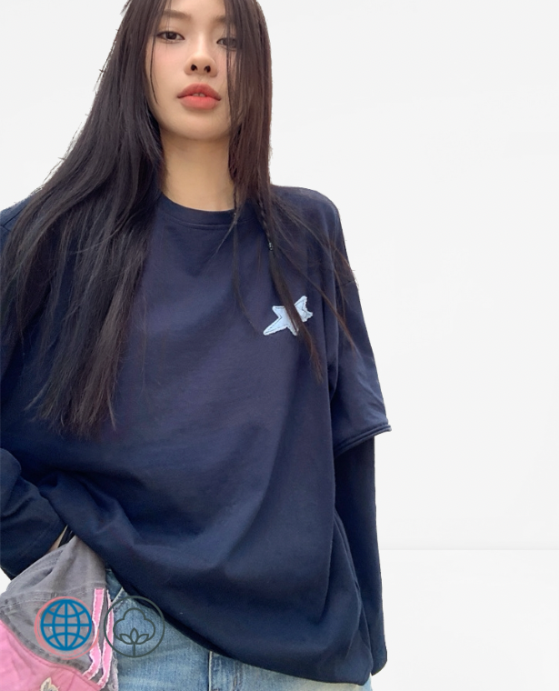Star Patch Top   Women’s Korean BESTS Star Streetwear Long Sleeve Oversized T Shirt Fall Fashion Crewneck Tshirt Autumn Clothing Tops for trending Woman in Navy Blue