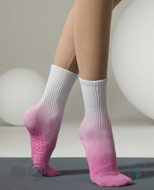 Gradient Breathe Non-Slip Socks  Genderful Unisex Anywear Mens Women’s Cotton Breathable Sweat-absorbing Color Stocking Yoga Mid-tube Dance Ballet Pilates Footwear for Man trending Woman in Pink