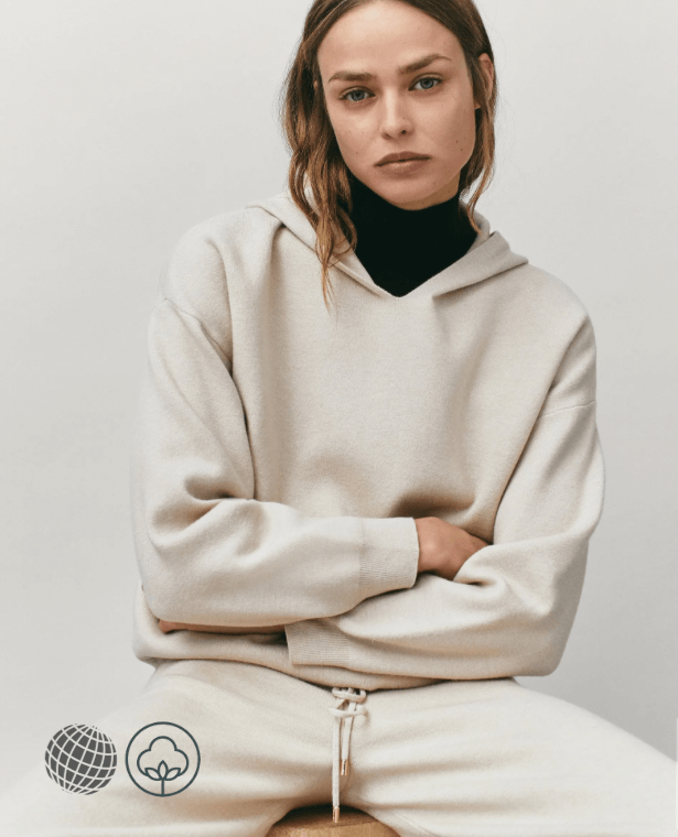 Hooded Sweater creamy-white   Women’s autumn style of Trendy casual petite size womens hoodie drawcord hem tie fitness sportswear Hood sweaters for trending Woman