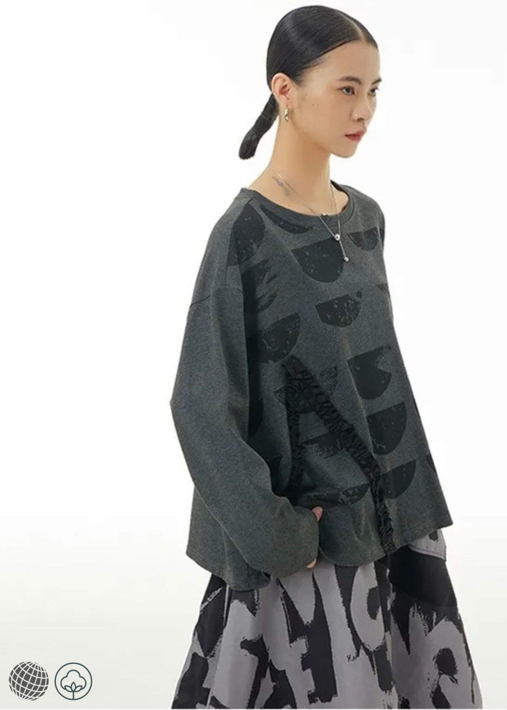 Japanese Temperament T-Shirt gray  Women's loose slim crewneck design sense tops tide round long sleeves T-Shirts for woman in grey with black autumn winter spring womens trending fashion Season