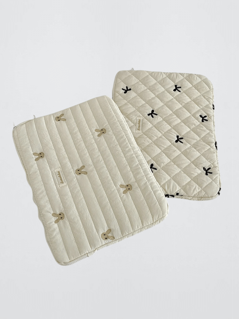 Cute Bow Graphic Laptop Bag iPad Tablet 11 13.3 14 15.6 Inch For Macbook Air 13 Pro Xiaomi Lenovo Dell Notebook Soft Sleeve Cases in beige-cream, black-cream