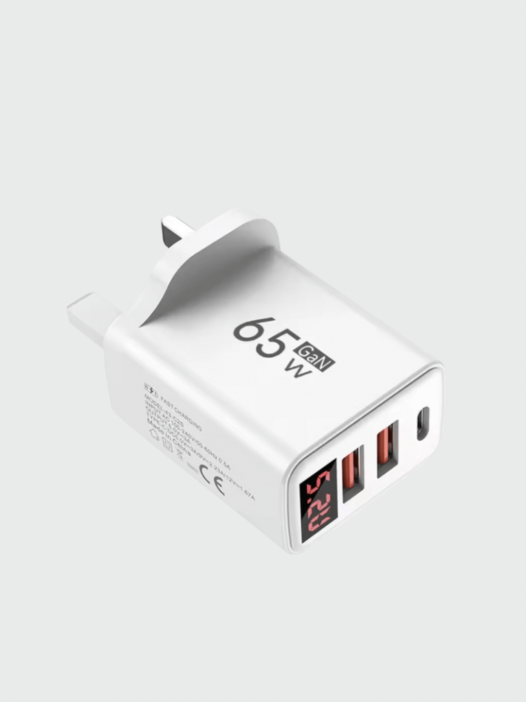 Type C Fast Charging iPad Tablet Phone Charger Adapter For iPhone Samsung Xiaomi Huawei 3 Ports UK Plug Wall Chargers GaN USB Charger 65W in white