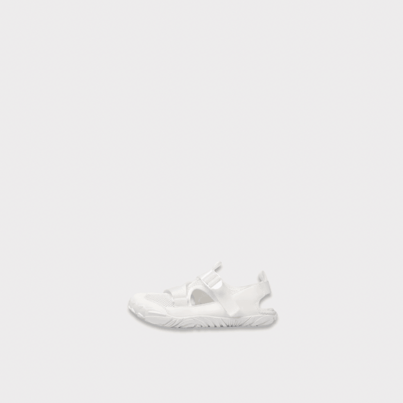 Women’s woman womens Men’s man mens Unisex Genflex Gender Neutral Genderfluid petite-, tall-, plus-, size Casual Adjustable Strap Barefoot Quick Dry Non Slip Outdoor Breathable Air Mesh Beach Water Shoes Summer Sneaker Sandals Wading Sneakers in white