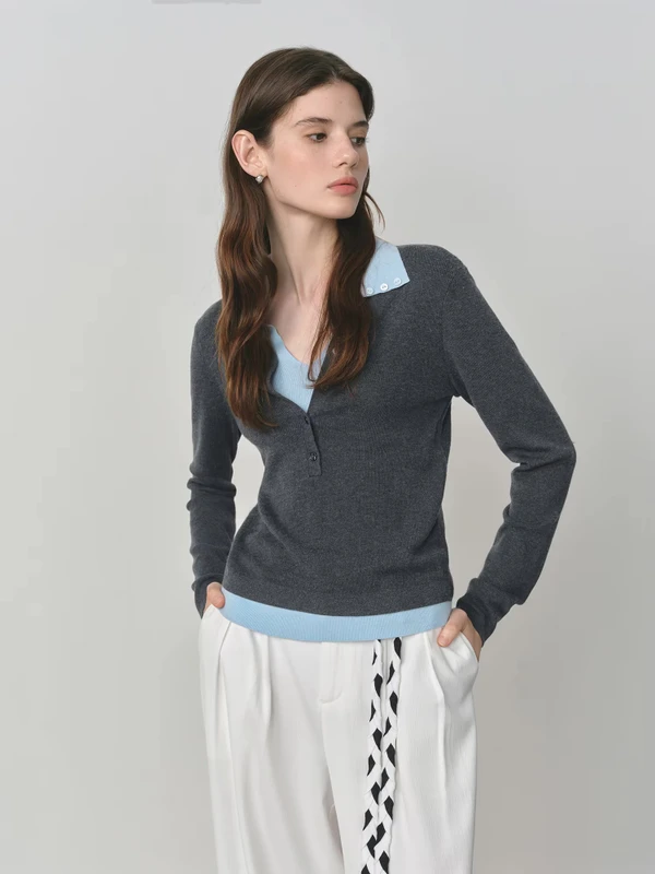 Women’s woman womens petite-, tall-, plus-, size Light Luxury High-Quality holiday vacation getaway American style patchwork v-neck turn-down collar long Sleeves with drop shoulders and band cuffs striped crewneck T-Shirt Pullover Style tops Tees Stripes T-shirts in Gray grey with light blue color