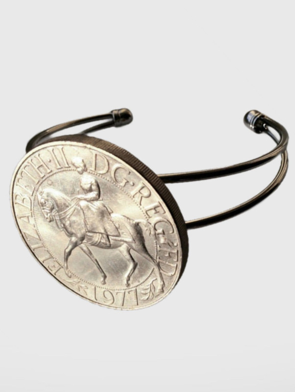 1977 Silver Jubilee British Coin Bracelet - Limited Edition Trend