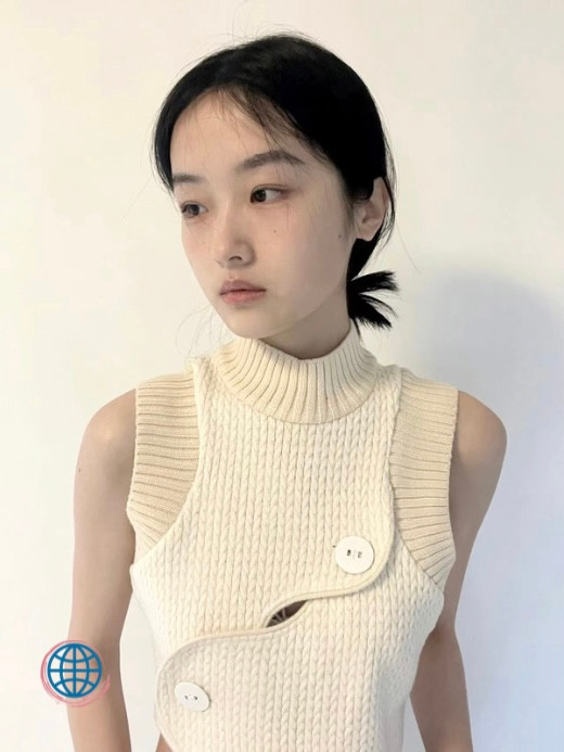 Mockneck Ribbed Tank Top Women’s Korean Japan Irregular Turtleneck Tops Patchwork Chic Beige Sleeveless Button Crop Tops Japanese Women Knit Vest Streetwear Designer Fashion Clothes Trending for Woman