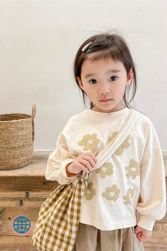 Kids Floral Crewneck Top Children Girls Long Sleeve Shirt T-Shirt Sweet Baby Girl Fashion Big Flower Loose Tops Cotton Comfortable T-Shirts Clothes Trending in Beige