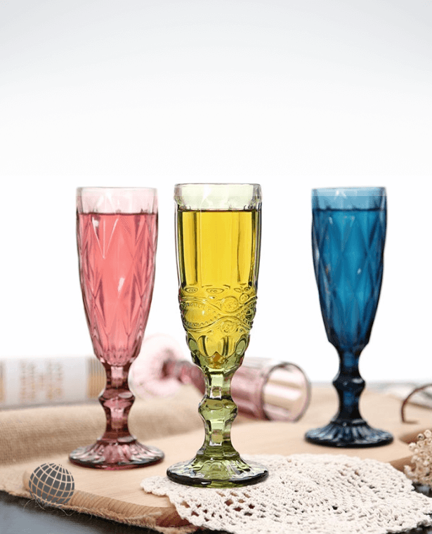Embossed Champagne Glass  Creative Vintage Color Small Juice Water Goblet Household Drinkware Thick Red Wine Glasses Glassware Set in trending Blue Green Red