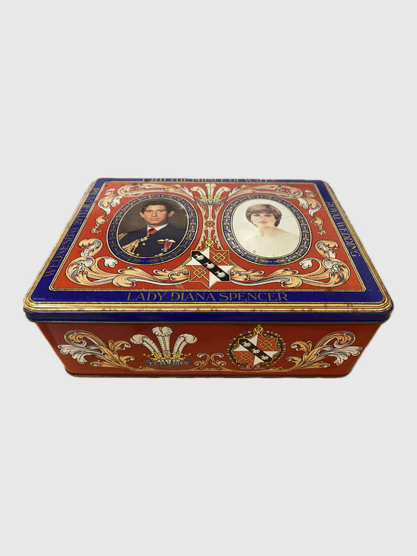 Royal Wedding 1981 Prince Charles & Lady Diana Spencer Royal wedding souvenir Biscuit Tin Crawford's Vintage empty Classic collectible memorabilia UK British Royalty London Royal family collection Trending retro nostalgic collectibles.