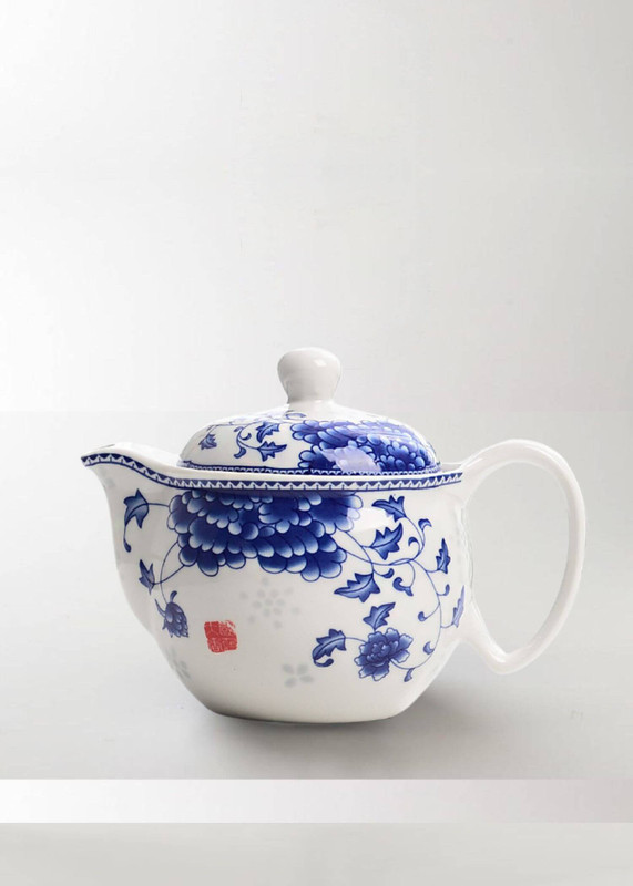 Chinese Porcelain Tea Pot  Coffee Teapot Clay Heated Kettle Samovar Teapots Pots in Blue and White