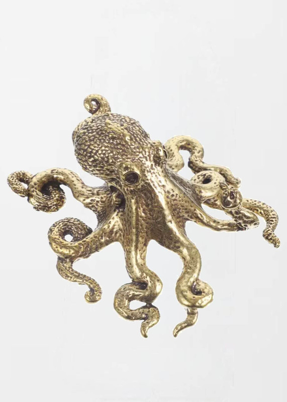 Miniature Octopus Figurine  Retro animal Ornament Bronze Collectibles Statues Brass Octopi Figurines